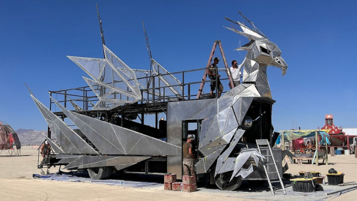 31 best and most mutant vehicles from burning man 2022
