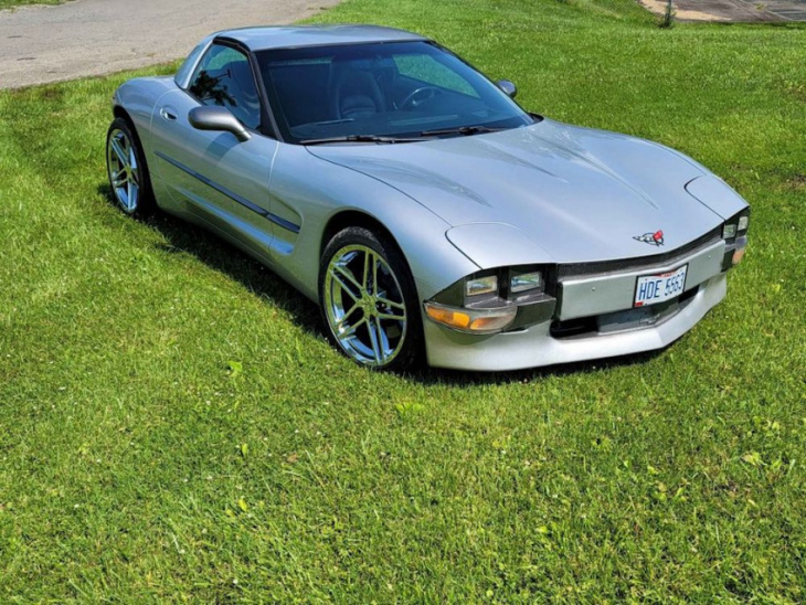 chopped-down c5 corvette is the strangest thing we’ve seen today
