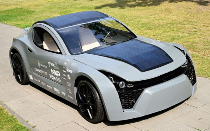 dutch students devise carbon-eating electric vehicle
