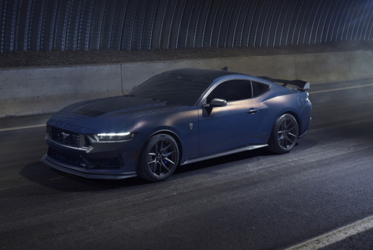 track-focused 2024 ford mustang dark horse targets a 500-hp coyote v-8