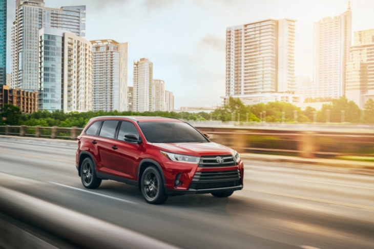 3 reasons the 2022 toyota highlander xle is the best trim to buy