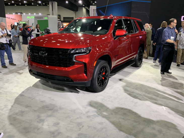 2022 detroit auto show highlights: 6 cool new cars, and dinosaurs
