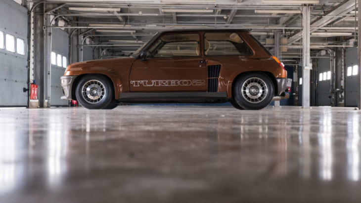 renault 5 turbo – review, history, prices and specs