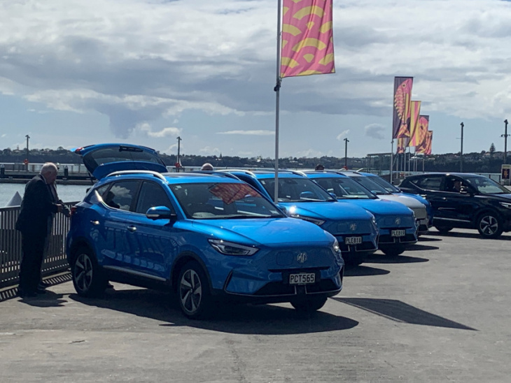 android, taking charge with new 2022 mg zs ev, the cheapest ev in nz