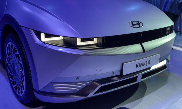 pims 2022: hyundai teases the ioniq 5 and gives a tempting discount on the creta