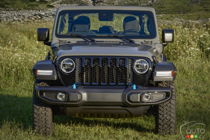 detroit 2022: jeep wrangler willys 4xe becomes model lineup’s new entry-level phev