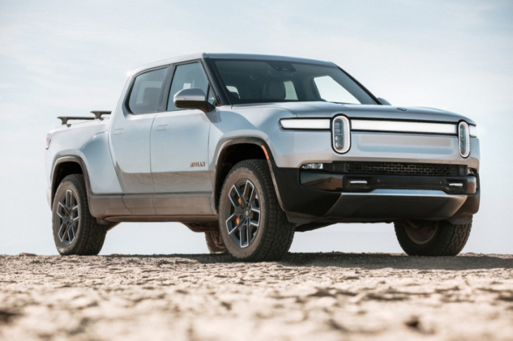 surprise, the ford f-150 lightning lasted longer than the rivian r1t