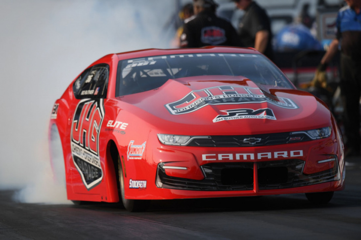 nhra friday qualifying results from reading: countdown to the championship, round 1