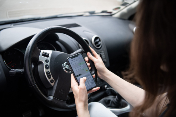 how to, android, distracted driving can be fatal—let's fix this