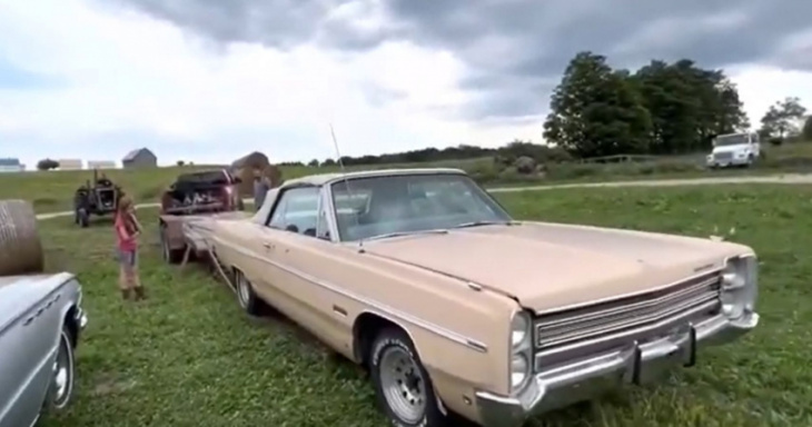 1968 plymouth fury saved from farm