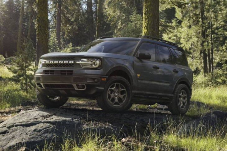 android, 3 reasons to pick the ford bronco sport over the toyota rav4