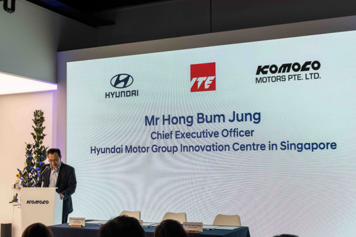 an mou between hyundai, komoco motors and ite singapore paves the way for future ev technicians 