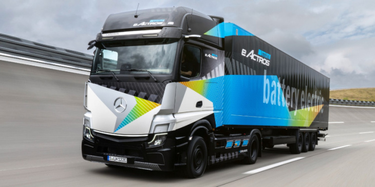 amazon, daimler truck debuts eactros longhaul prototype at iaa