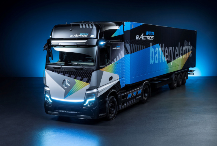mercedes-benz unveils concept electric semi-truck