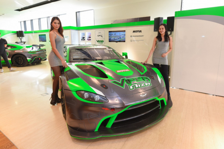 viper niza racing team joins forces with aston martin racing asia