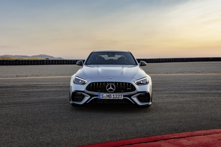 the 2024 mercedes-amg c 63 s e performance revealed: it's utterly, insanely powerful