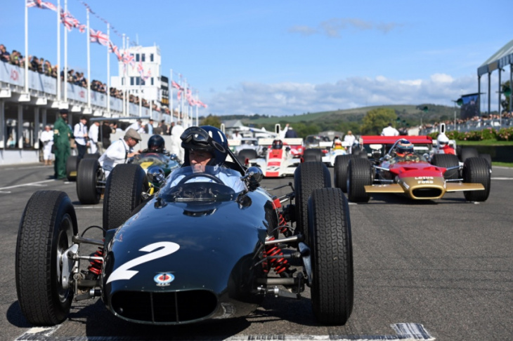 long live the goodwood revival, a glorious celebration of not just cars but their stories and people who drove them