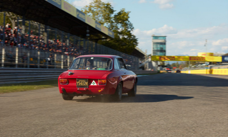 gallery: alfa romeo takes to monza to commemorate a century of the circuit