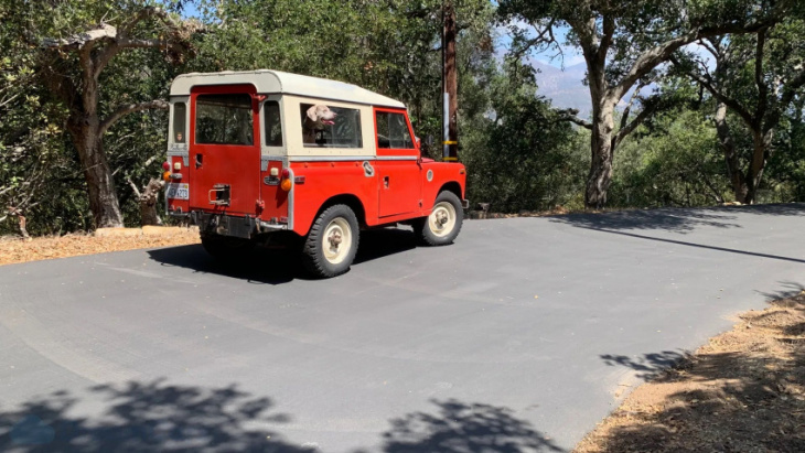 1970 land rover iia is a great european off-roader