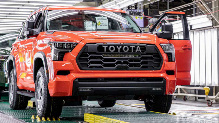 2023 toyota sequoia production begins at upgraded texas factory