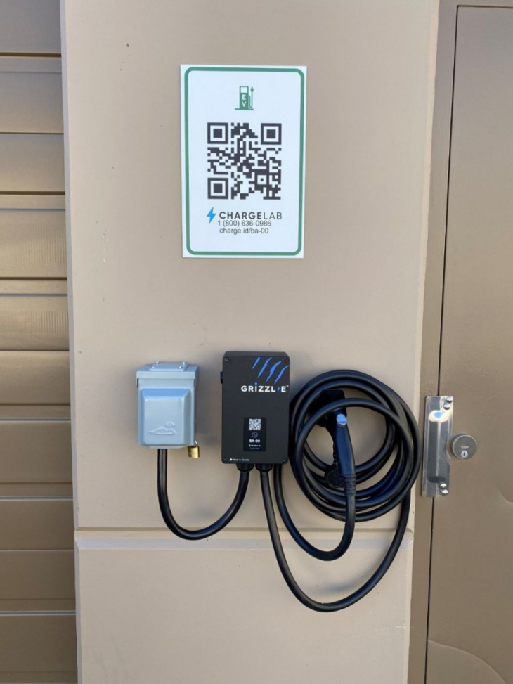 amazon, grizzl-e smart commercial charging bundle