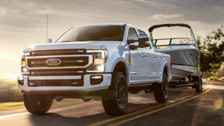 in a world of hybrids and evs, the 2023 ford super duty receives a bigger v8 engine