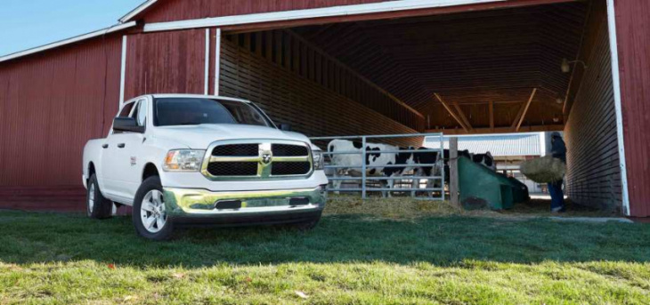 android, 5 reasons you should consider a ram 1500 classic