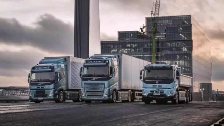 more than half of all new trucks will be electric by 2035: report