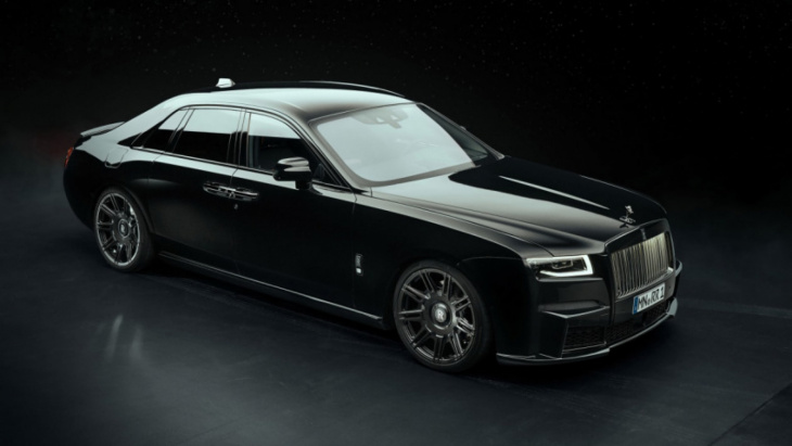 rolls-royce ghost black badge packs 696bhp with modifications by spofec