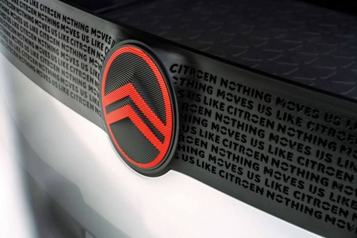 citroën has updated its logo
