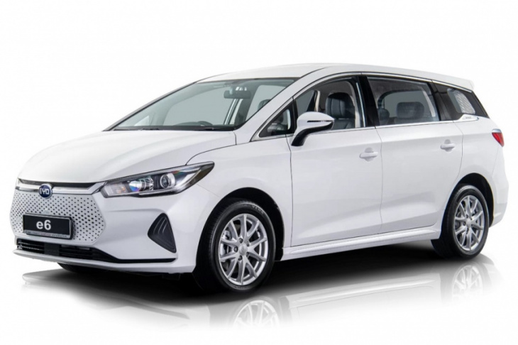 sime darby motors confirms distribution deal for byd ev in malaysia