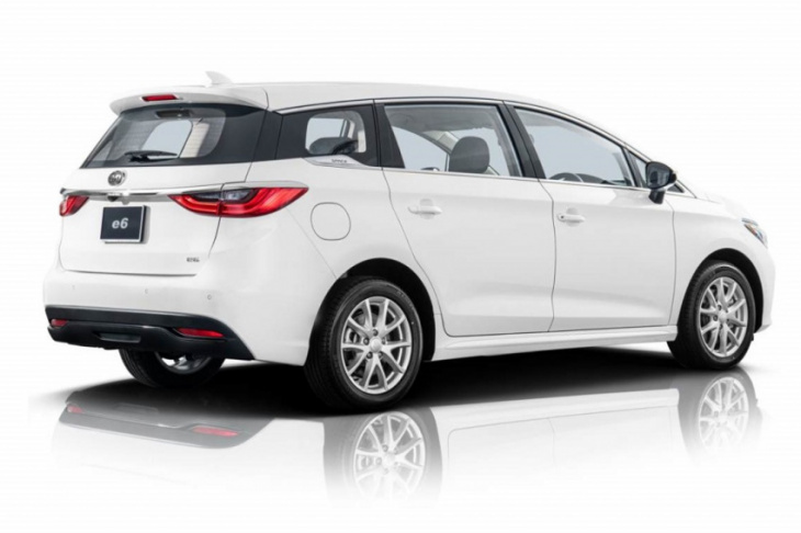 sime darby motors confirms distribution deal for byd ev in malaysia