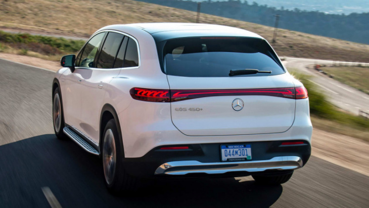 new mercedes eqs suv 2022 review