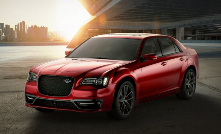 was there ever a chrysler 300 hellcat?