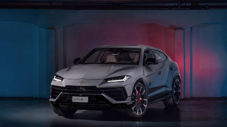 lamborghini urus s: an entry-level suv with performante powers