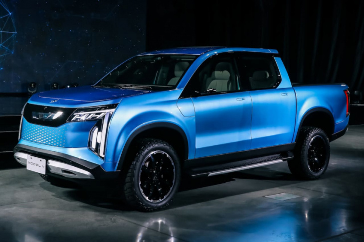 foxconn model v electric pickup truck: what we know