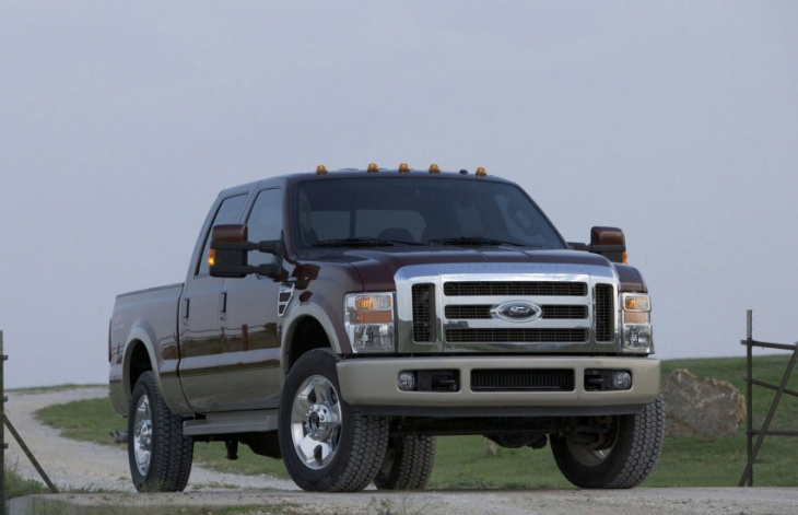 ford faces class-action over roof strength on super duty trucks