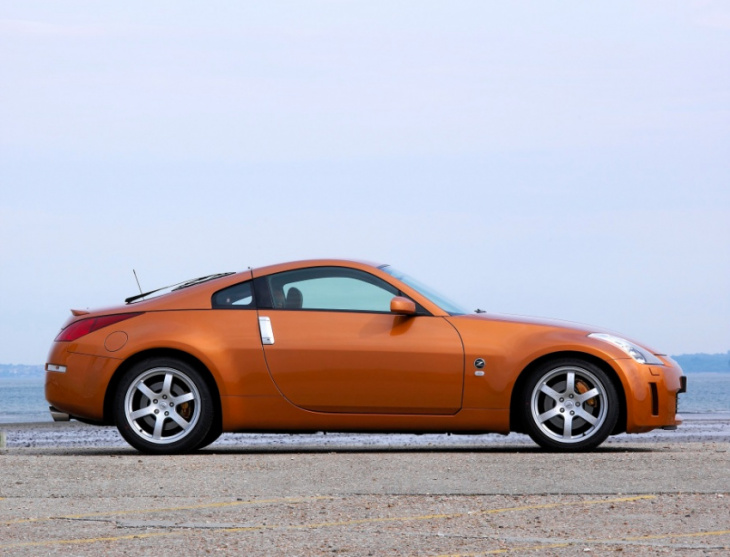 here’s why the nissan 350z is the best starter drift car