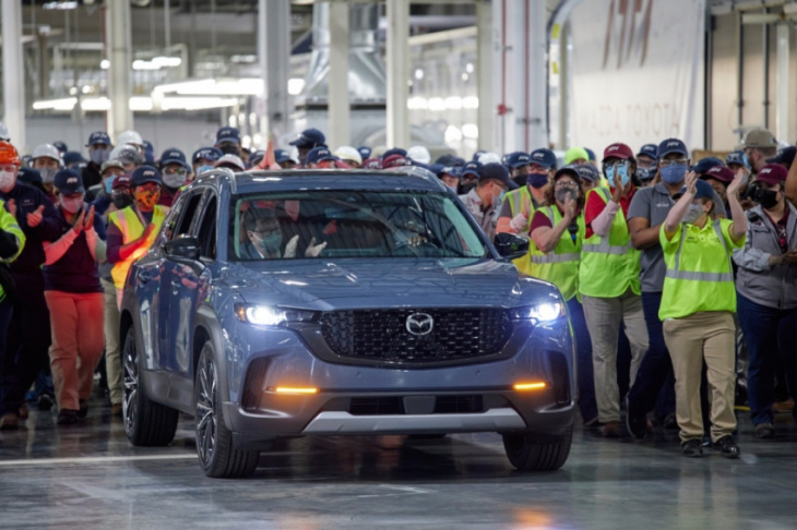 experts disagree on the best 2023 mazda cx-5 trim