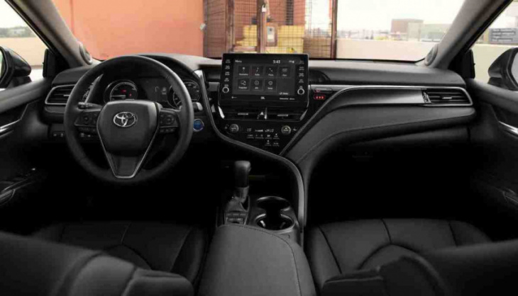 amazon, android, everything you get in a fully loaded 2023 toyota camry hybrid