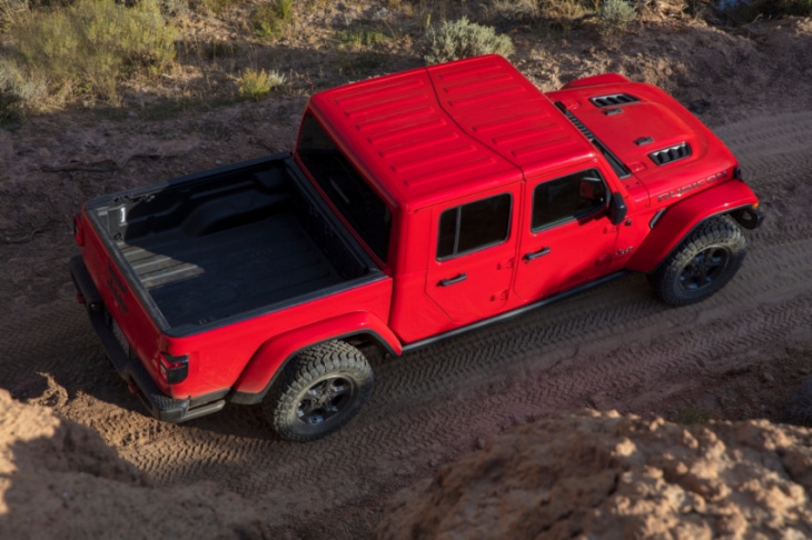 does jeep make a hybrid pickup truck?