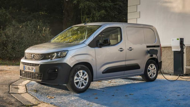 what will be peugeot's first electric car in australia? electric versions of 208 hatchback, 2008 suv and light commercial vans on the cards for 2023
