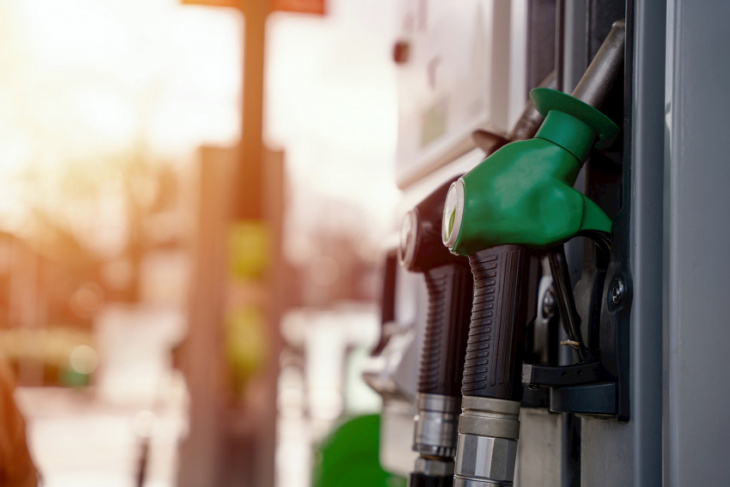 government confirms fuel excise tax will be reintroduced in january