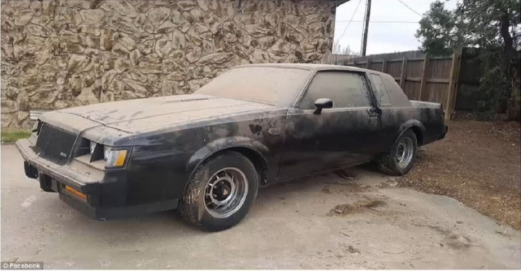 two nearly new 1987 buick grand national ‘twins’ found in garage after 30 years.