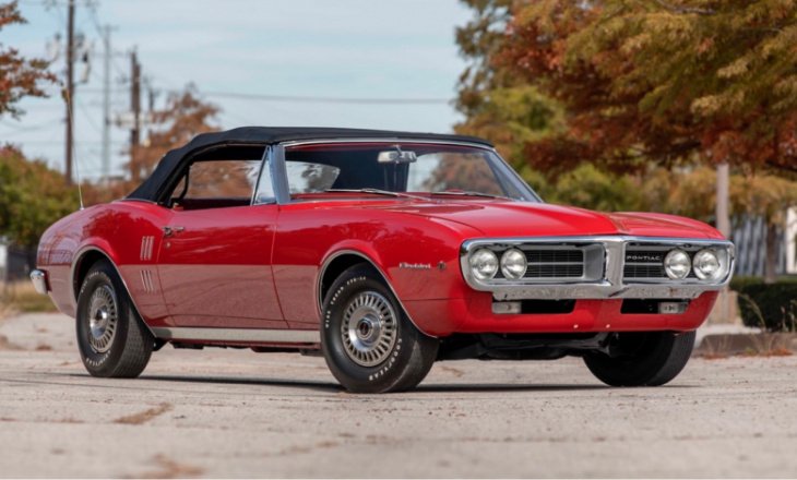 1967 pontiac firebird become a symbol of the era and has featured prominently in many movies.