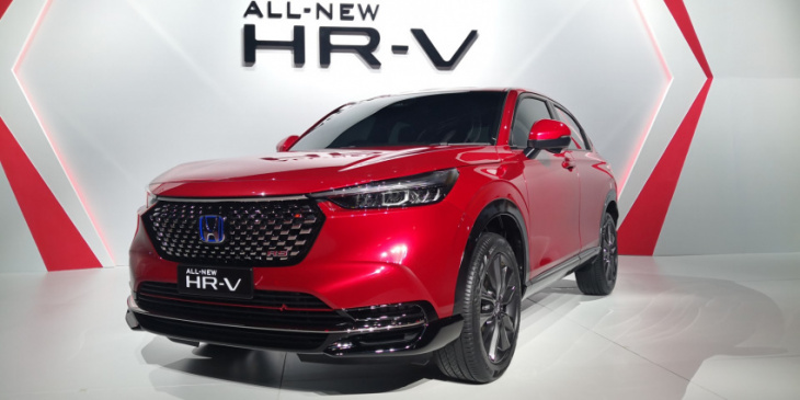 android, first impression: 2022 honda hr-v v vtec turbo - the nicest one to drive