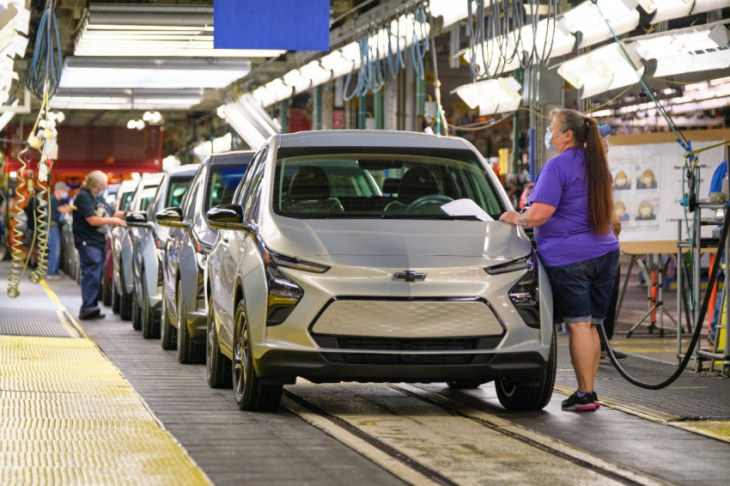 gm says chevrolet bolt price rollbacks spiked demand past what it can supply