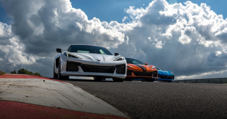 want to drive a c8 z06? head over to the national corvette museum motorsports next month!