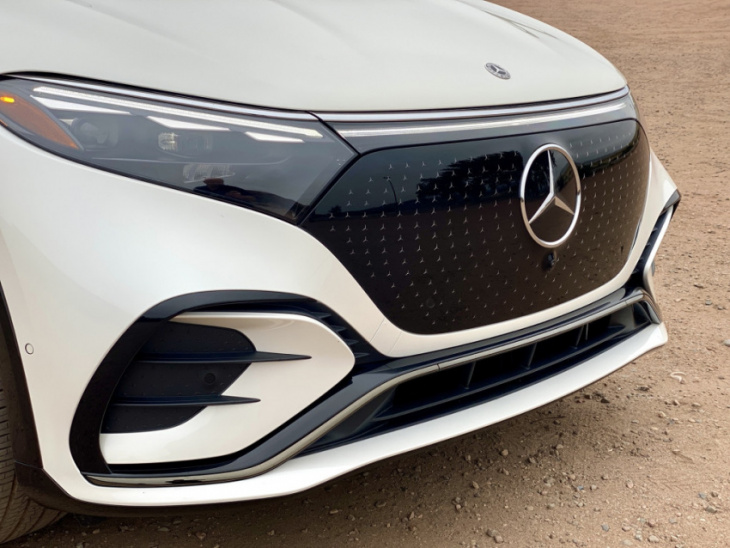 review: 2023 mercedes-benz eqs suv comforts the budding three-row electric class