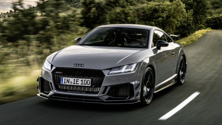 the audi tt rs ‘iconic edition’ is a five-cylinder celebration of the tt